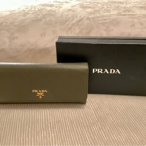 Prada Army Green Saffiano Fiocco Leather Wallet